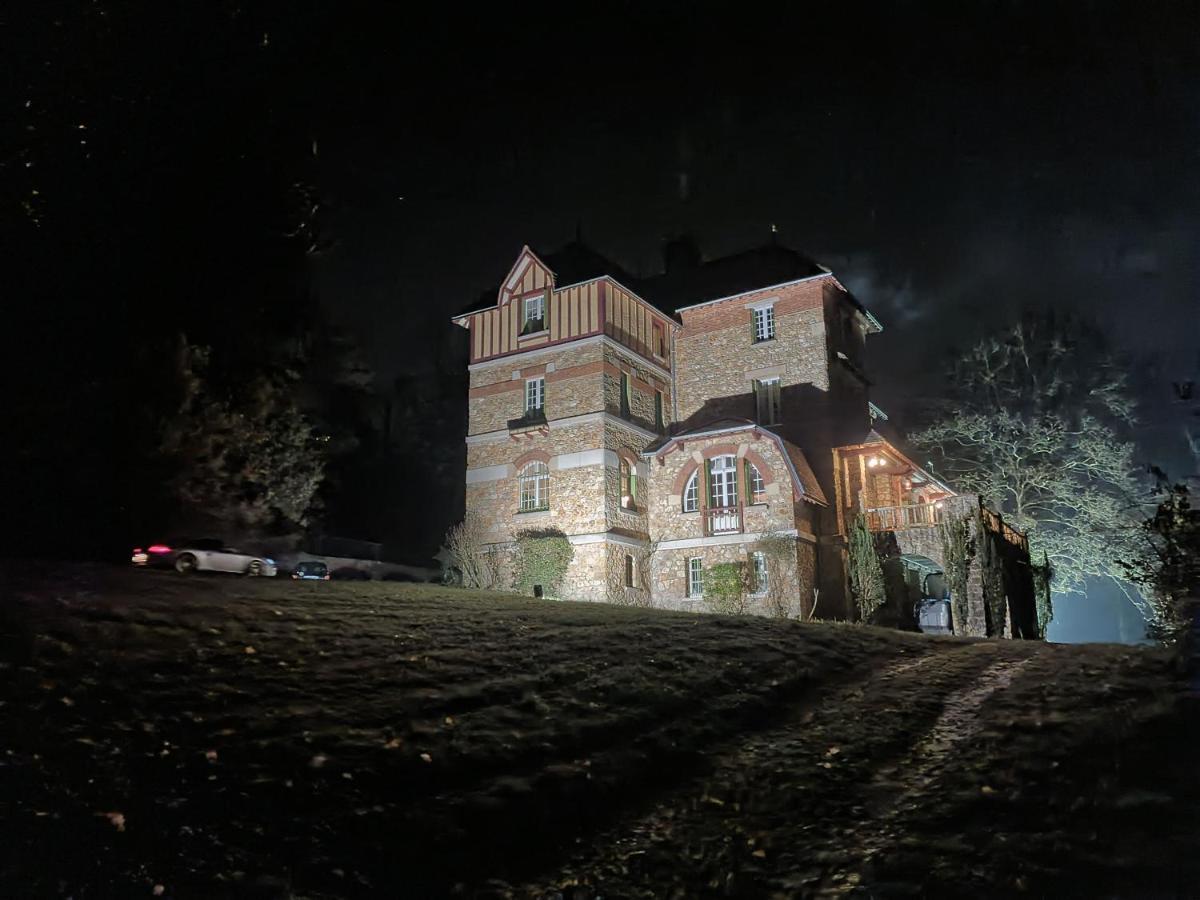 Отель Le Manoir Du Cerf Gaillon-sur-Montcient Экстерьер фото