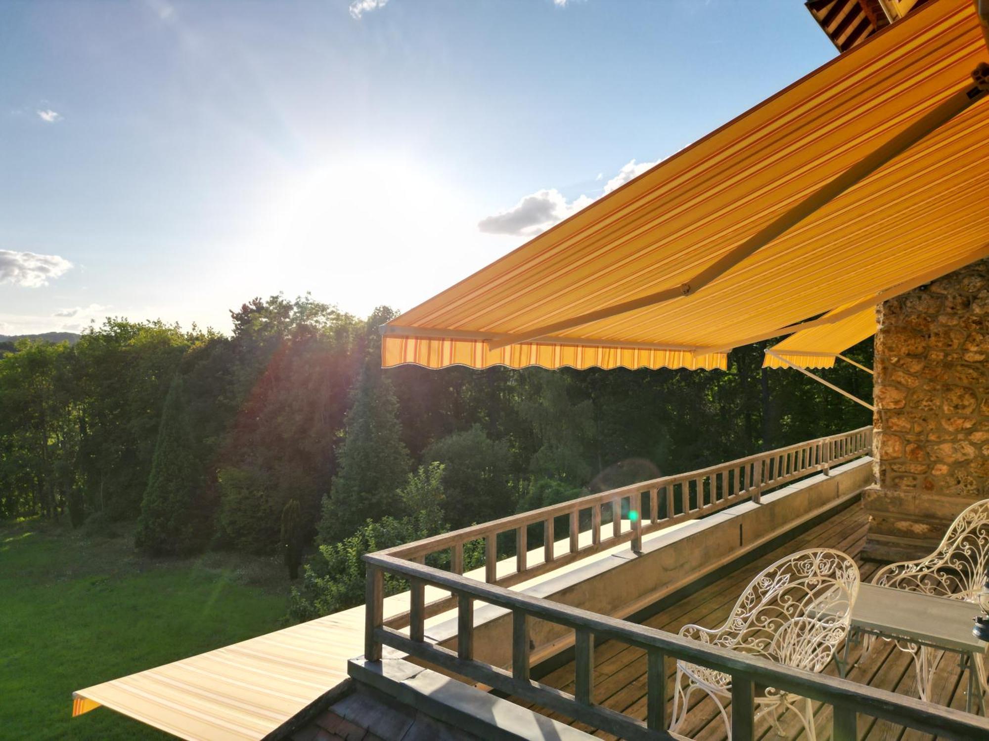 Отель Le Manoir Du Cerf Gaillon-sur-Montcient Экстерьер фото
