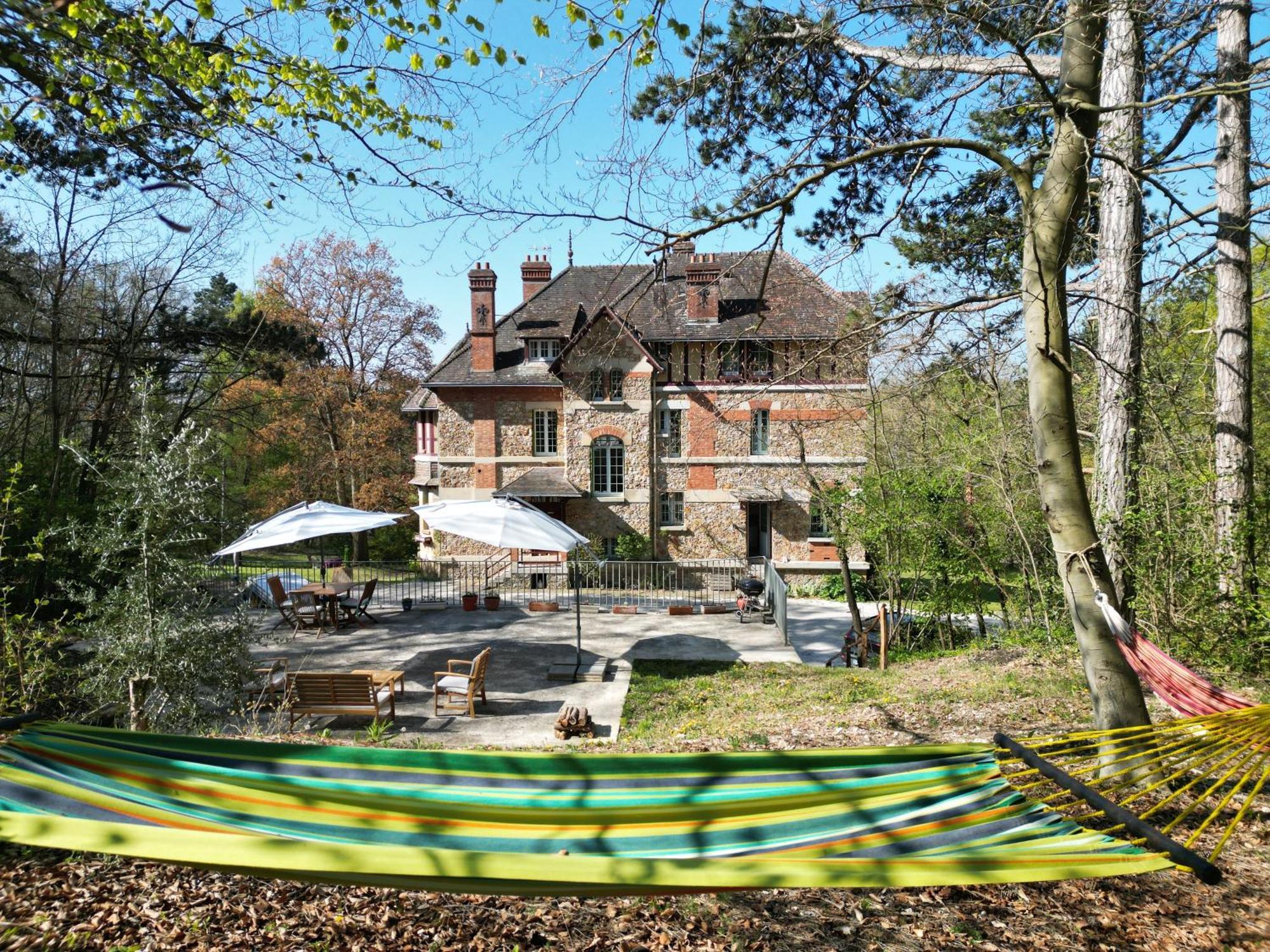 Отель Le Manoir Du Cerf Gaillon-sur-Montcient Экстерьер фото
